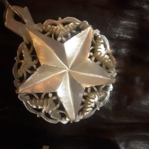 Mother of pearl pendant